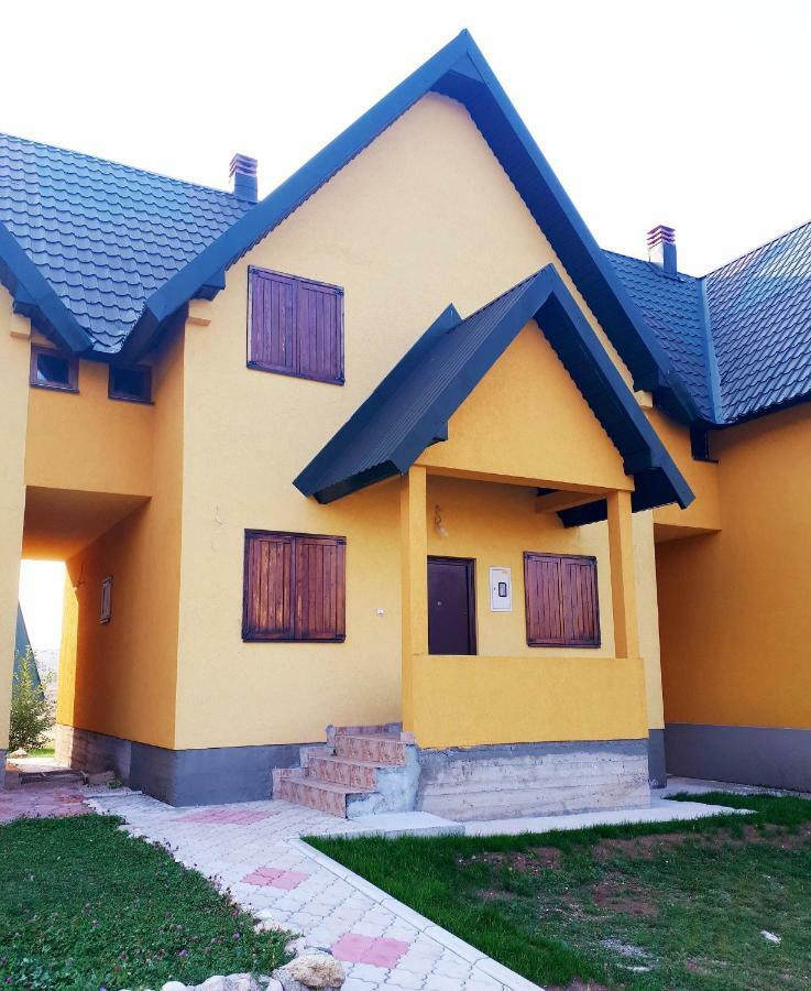 Apartments Darija Zabljak  Ngoại thất bức ảnh